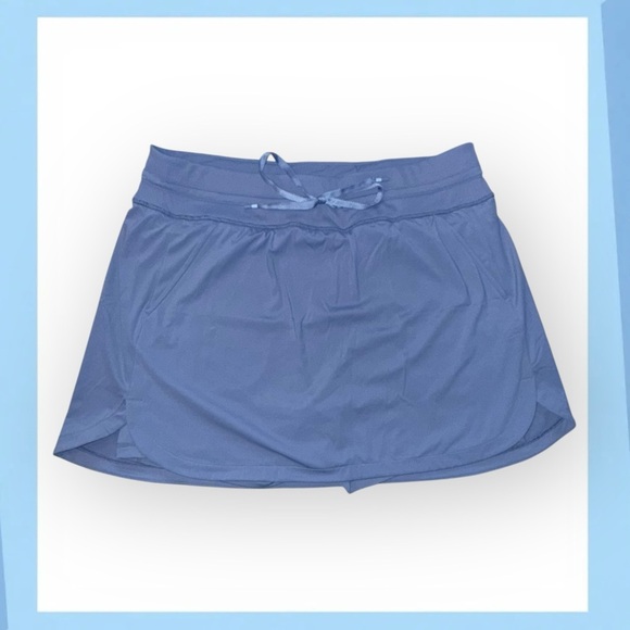 TRAVIS MATHEW MOVEKNIT TIE SKORT - XXL Blue - Picture 2 of 11